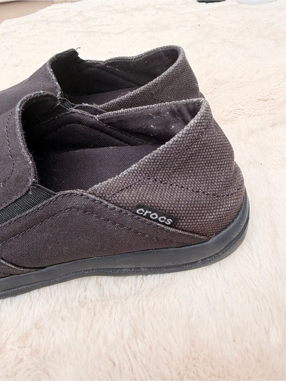CROCS Men's Black Slip-On Canvas Loafers Size 10